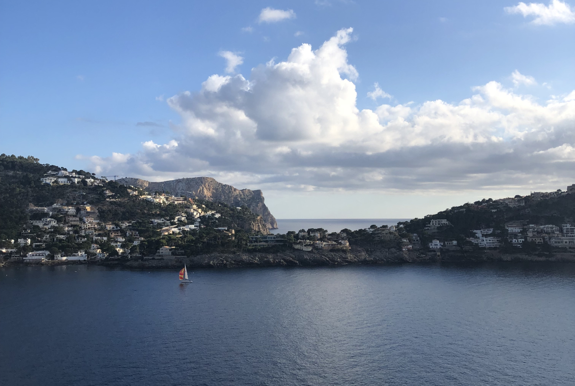 sea-view-apartment