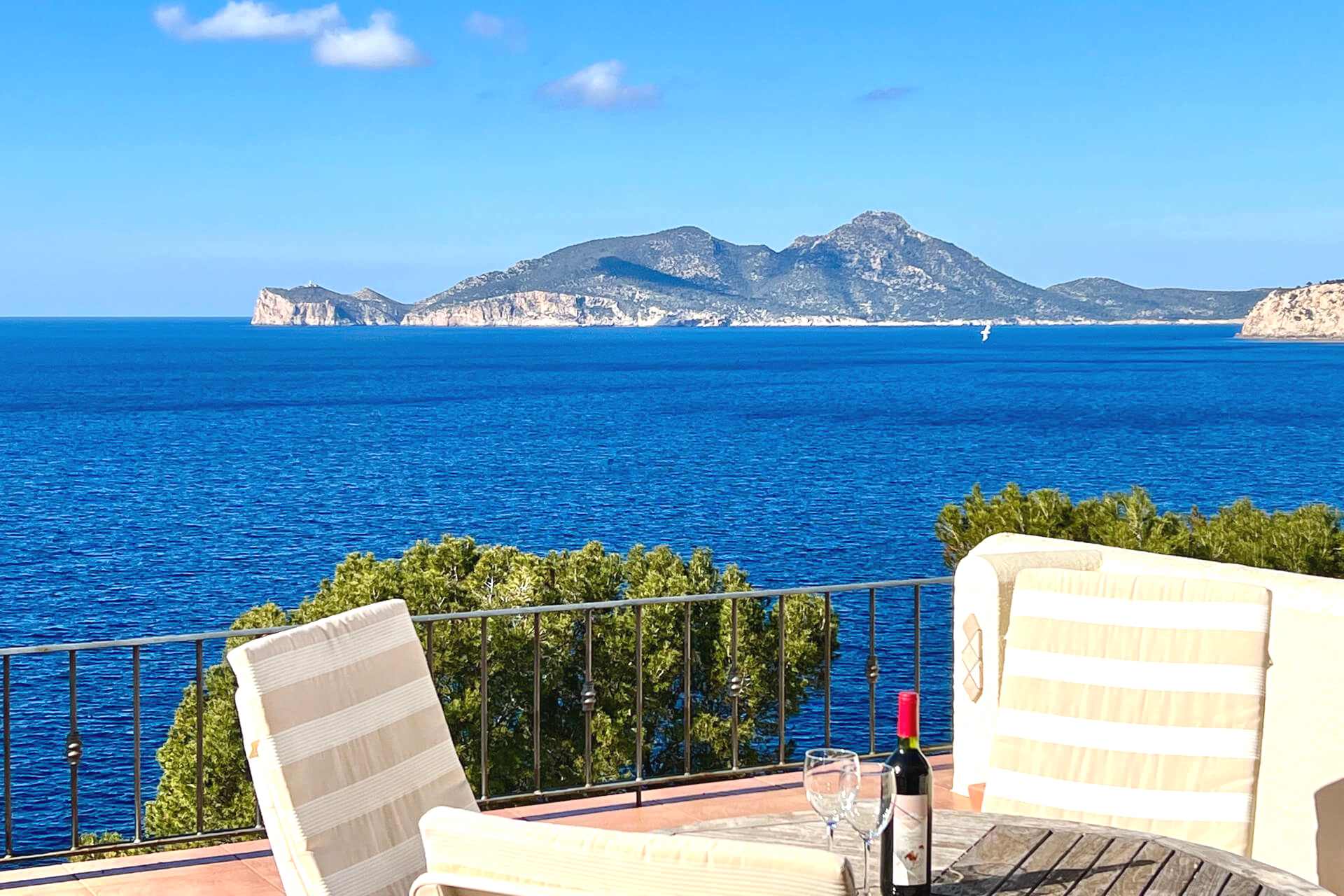 House with amazing sea view in Port d'Andratx