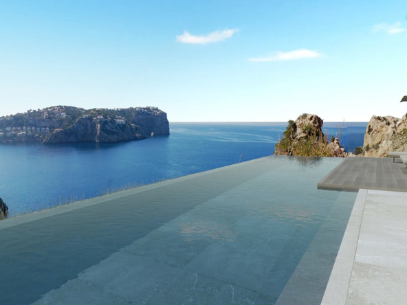 Luxury Frontline villa exclusively for sale by Mallorca Deluxe